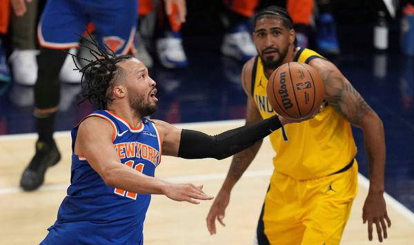 澳客竞技-淮安队在比赛末段决胜时刻紧追不舍,终获胜利的简单介绍