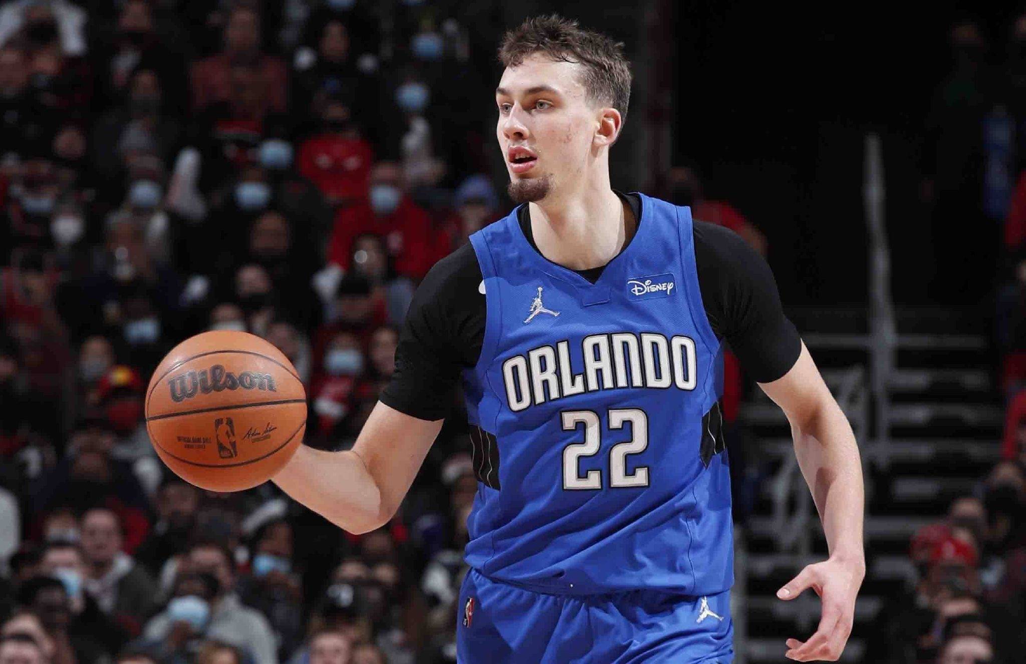 澳客馆-魔术队长出战，奉献精彩表现带领球队胜利的简单介绍