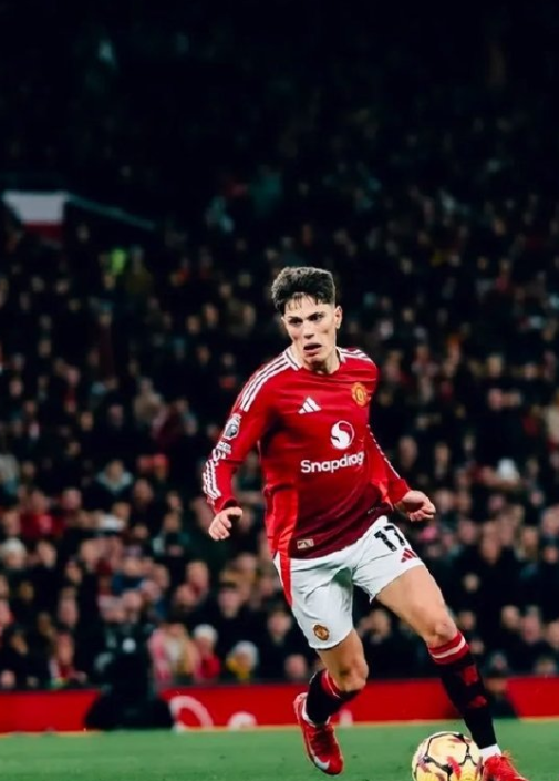 澳客直播-曼联力克希腊劲旅,惊艳晋级联赛四强