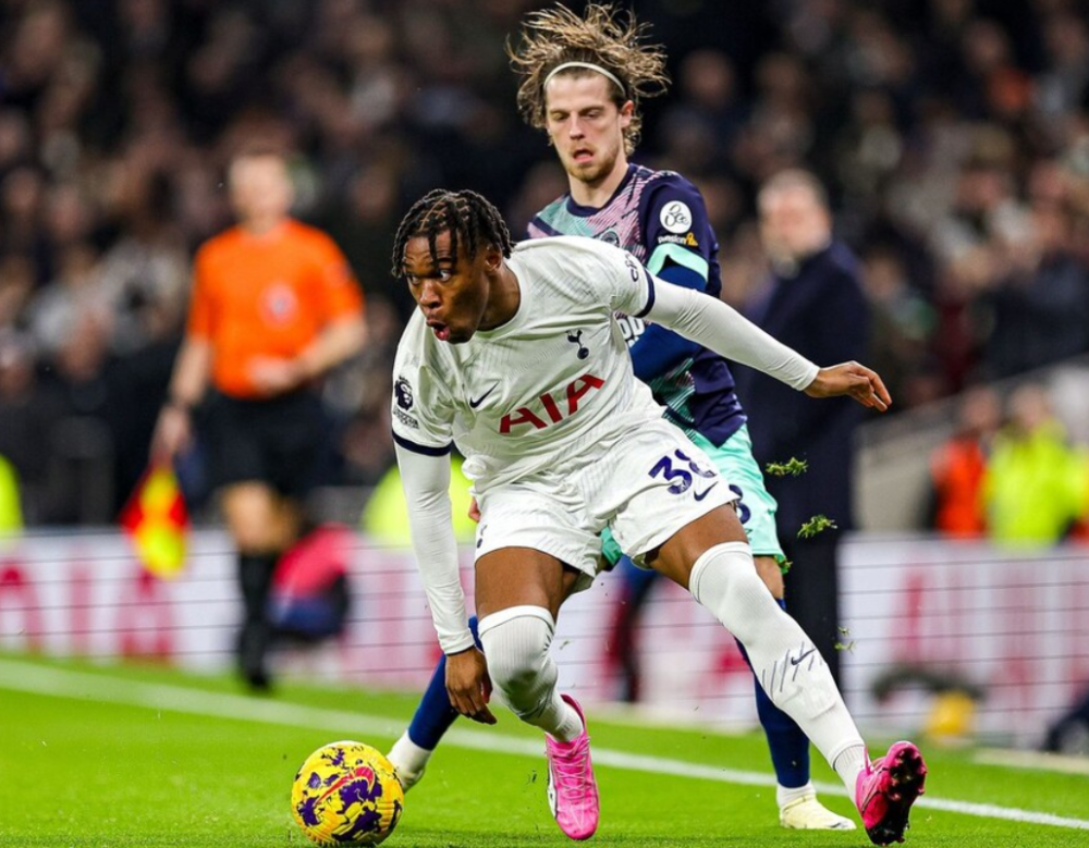 澳客活动-热刺战胜对手,继续追赶争夺前四位置