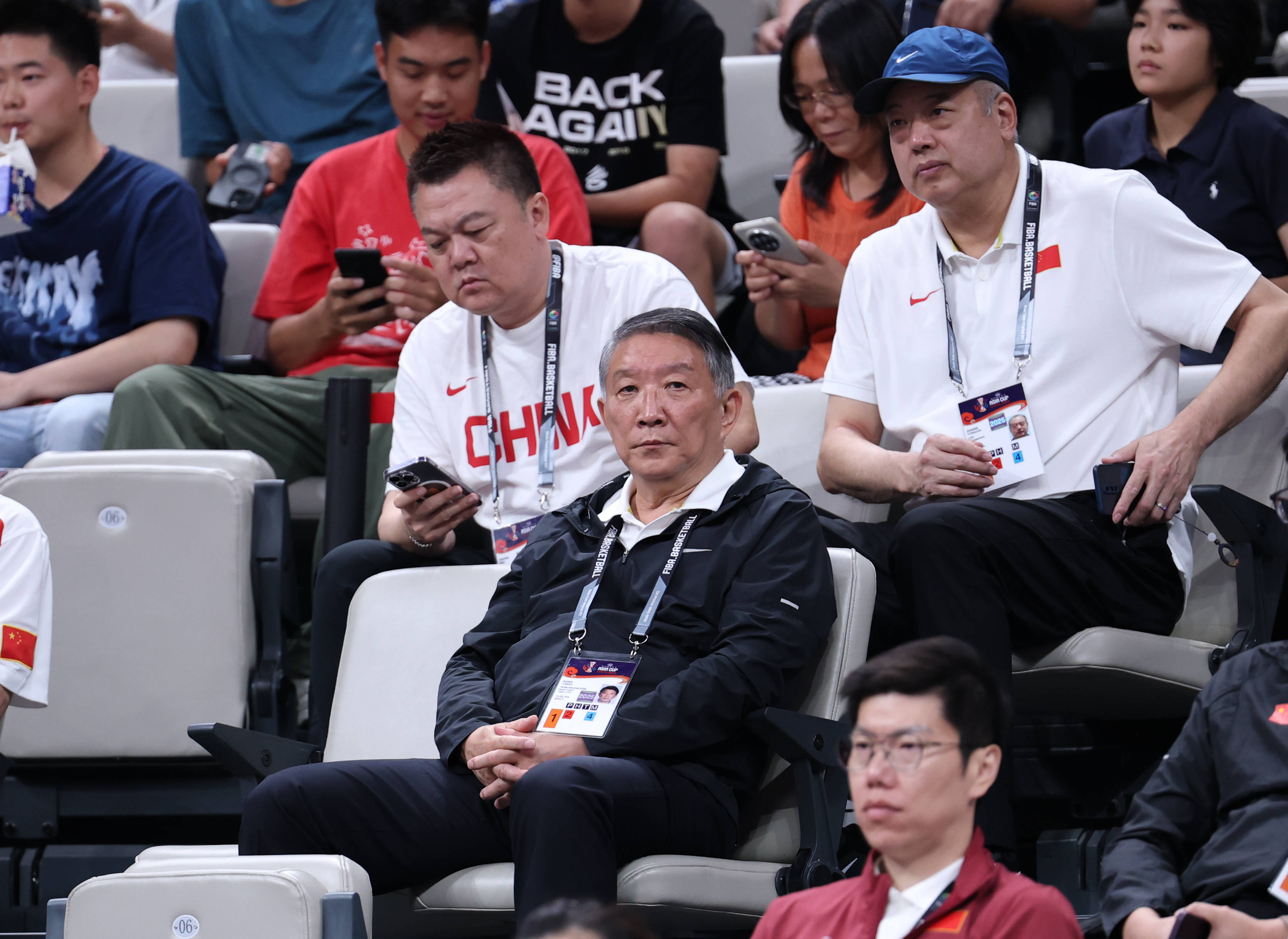 澳客平台-澳大利亚篮球队表现出色，晋级半决赛