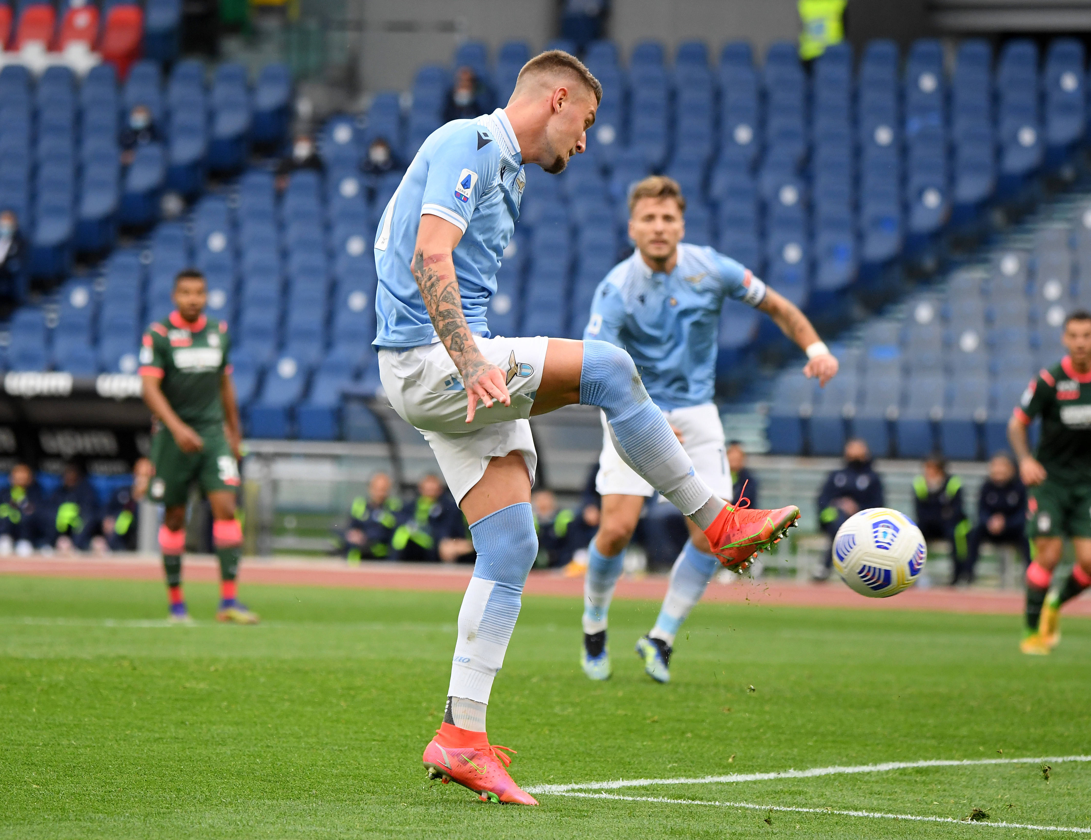 澳客网页版-都灵主场战平拉齐奥,保持不败记录的简单介绍