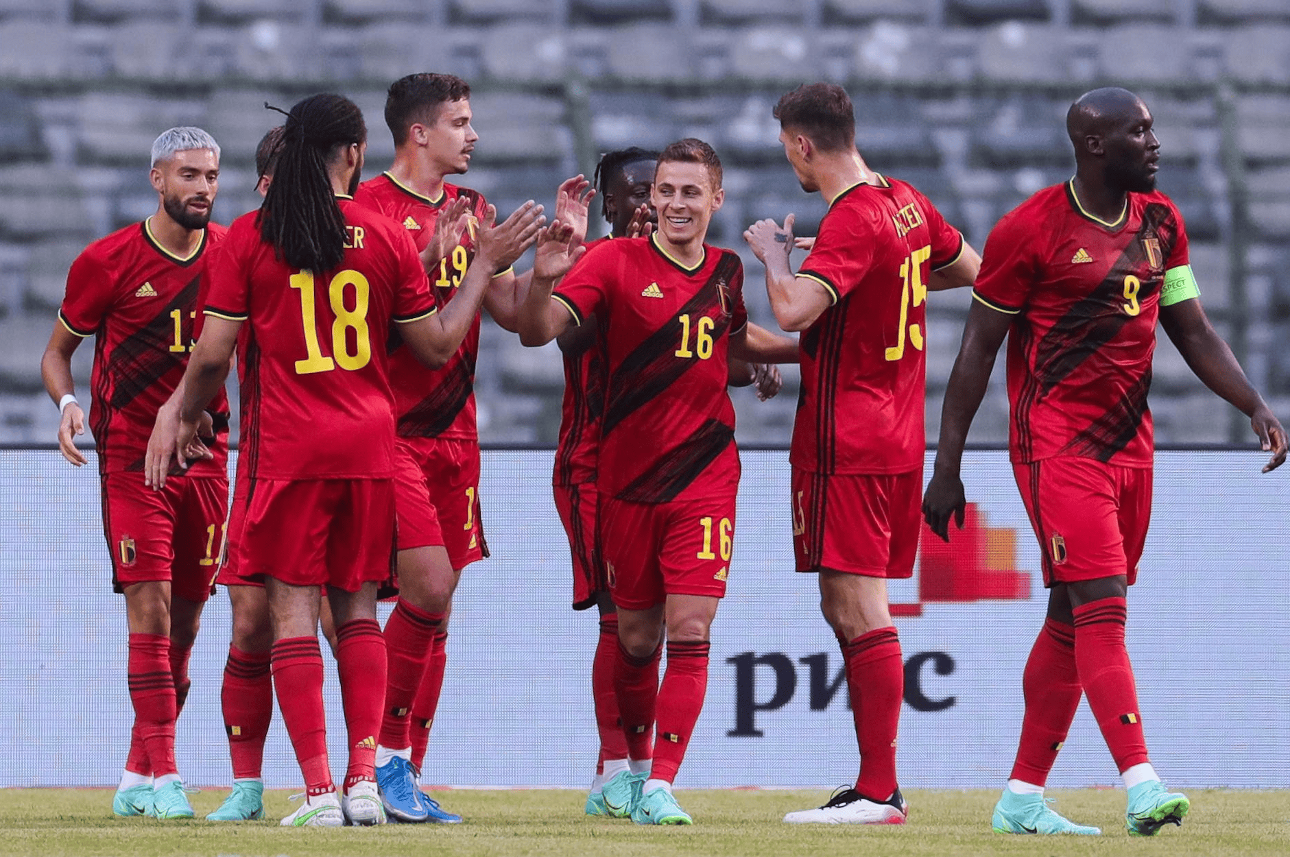 澳客亚洲官网-北马其顿队挤入欧洲杯正赛，实力谋求突围的简单介绍