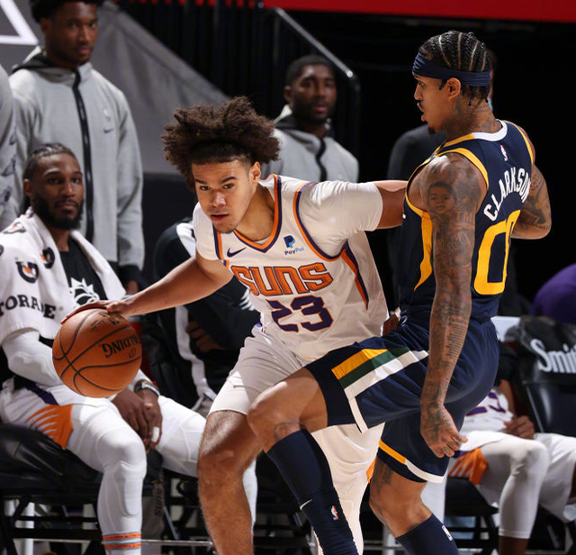 澳客登录入口-包含特内里费客场击败强敌,实力有所凸显的词条