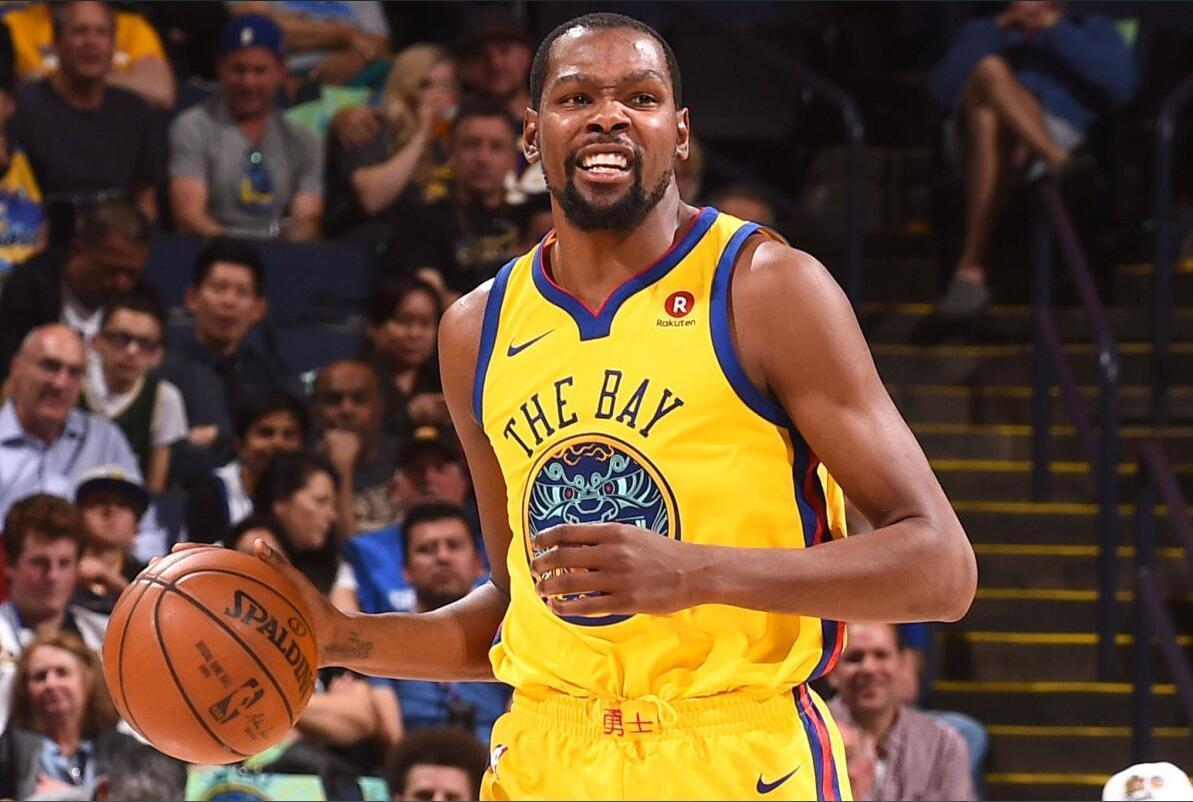 魔法队板凳深度受质疑,需拓展阵容的简单介绍